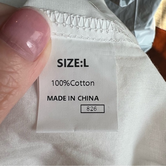 NWT Adorable White Lace Trimmed Women's Top - Large - Picture 6 of 6